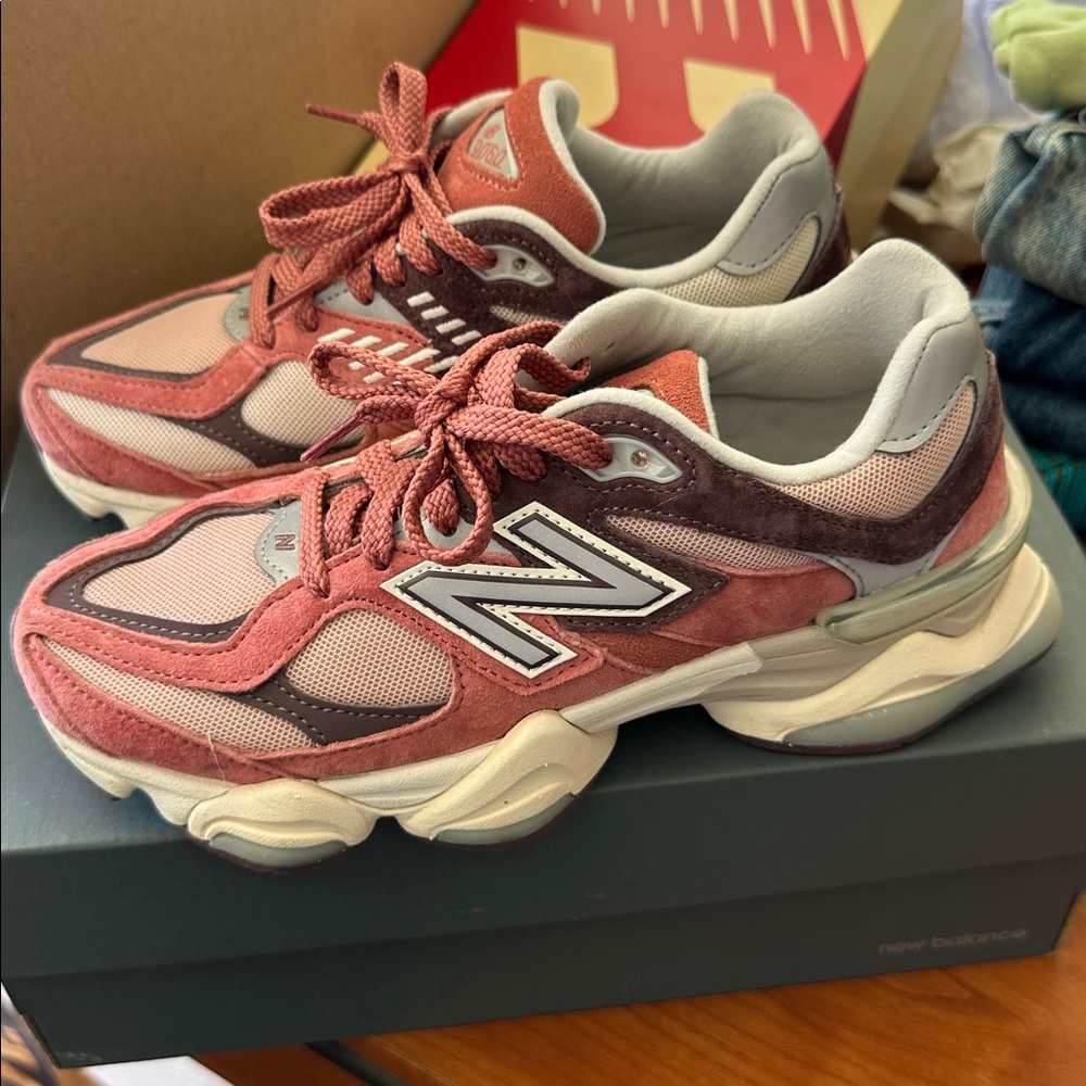 New Balance Coral and Chocolate Athletic Shoes